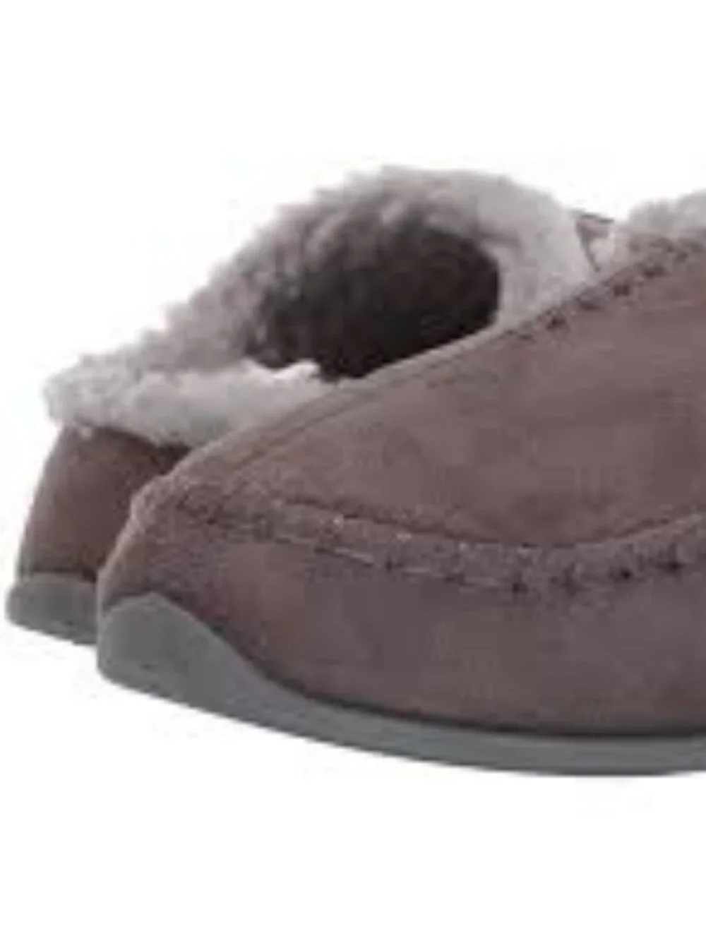 74-NEW IN BOX DEER STAGS NORDIC - KIDS SIZE 4-WOMEN SIZE 6